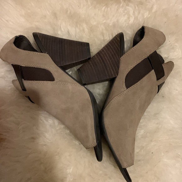 Franco Sarto Open-Toe Suede Booties - Picture 2 of 5